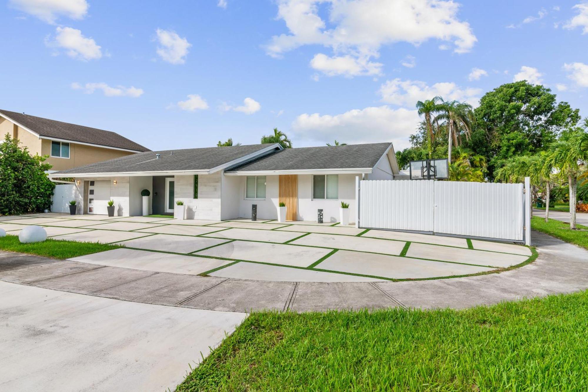 Miami Luxury House W Heated Pool & Jacuzzi Villa Exteriör bild